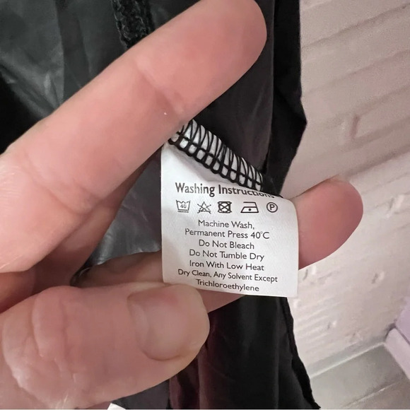 Anatomy x Anatomie Collection Culture Always Wins Black Windbreaker, Size Small - Picture 6 of 10